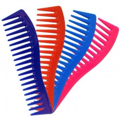 The Wavy Comb Detangler